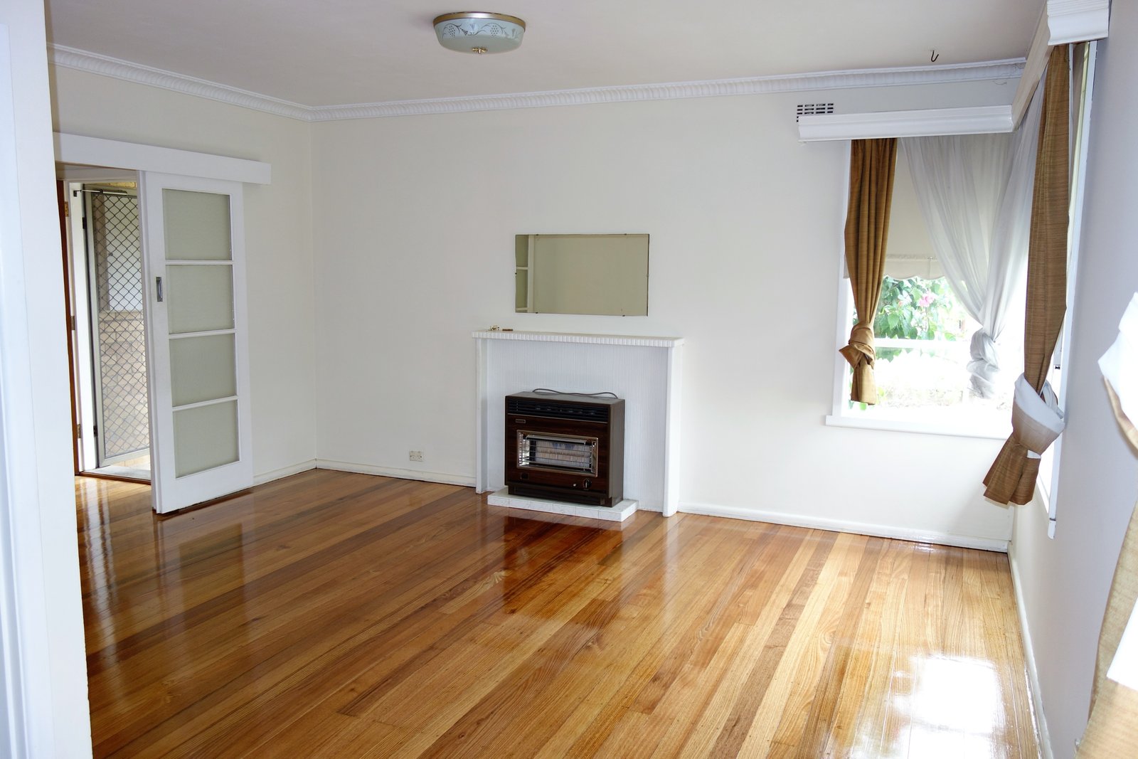 Gallery: 16 Jackson Road