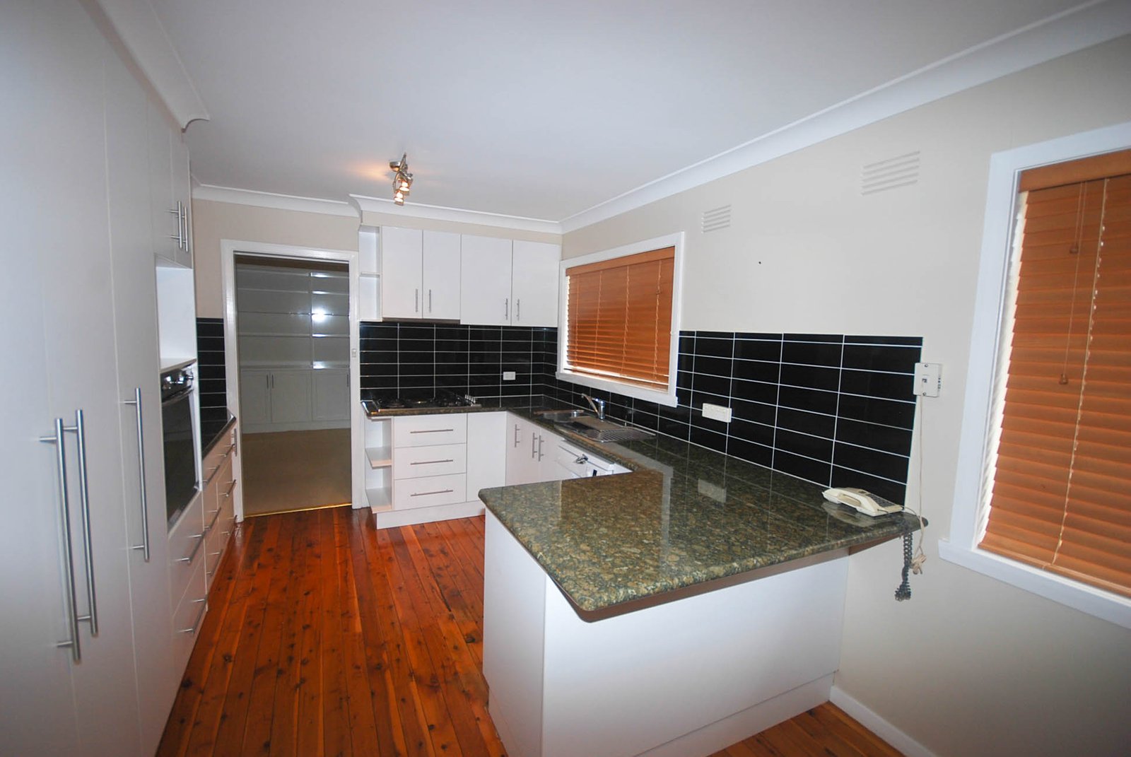 16 James Street KOORINGAL 4