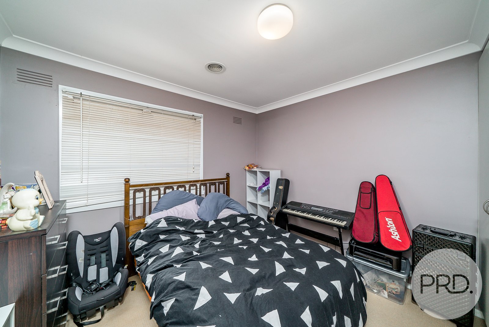 16 James Street KOORINGAL 10