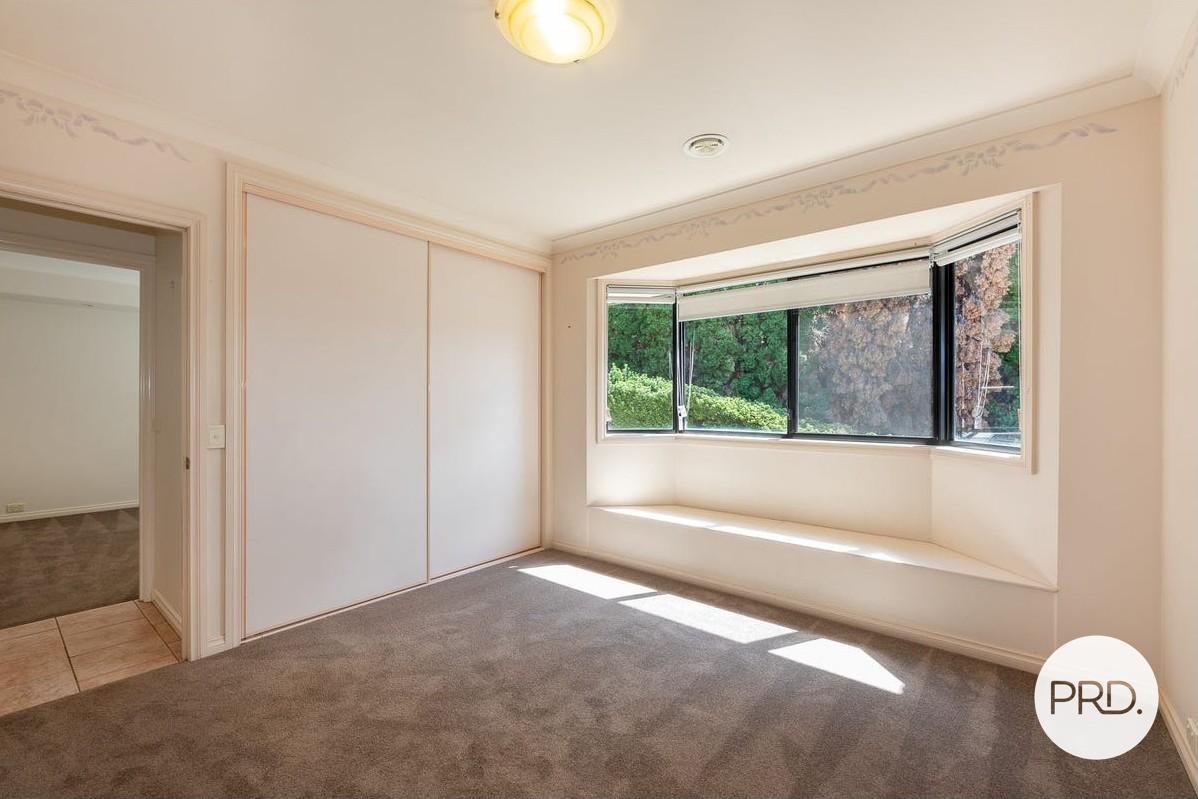 16 Janette Court LAVINGTON 11