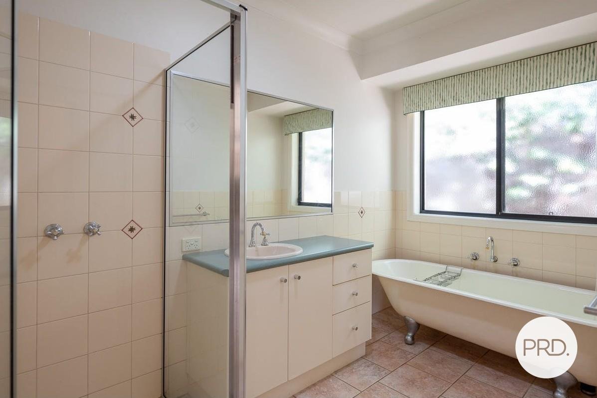 16 Janette Court LAVINGTON 14