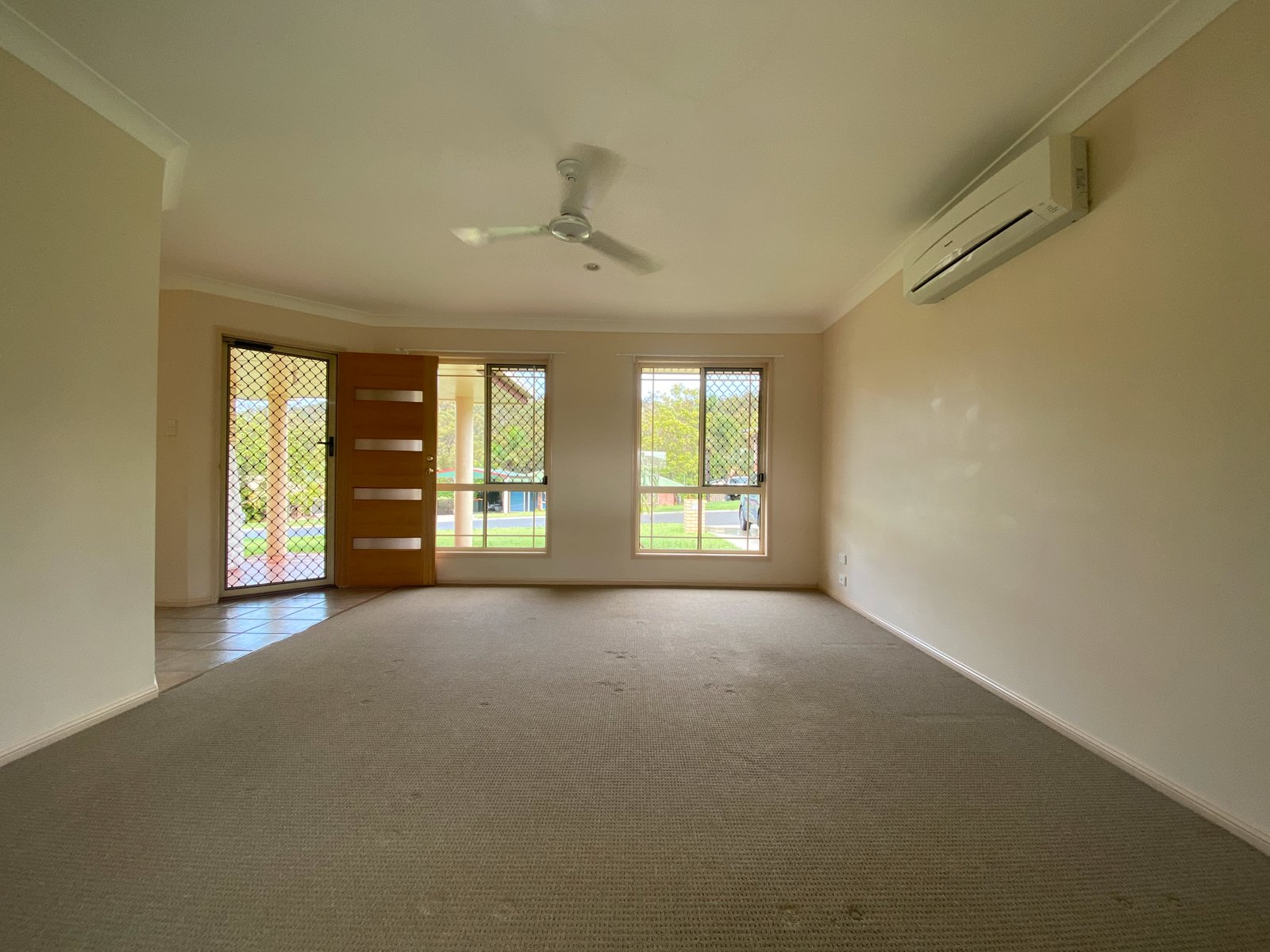 16 Jarrah Drive BOYNE ISLAND 4