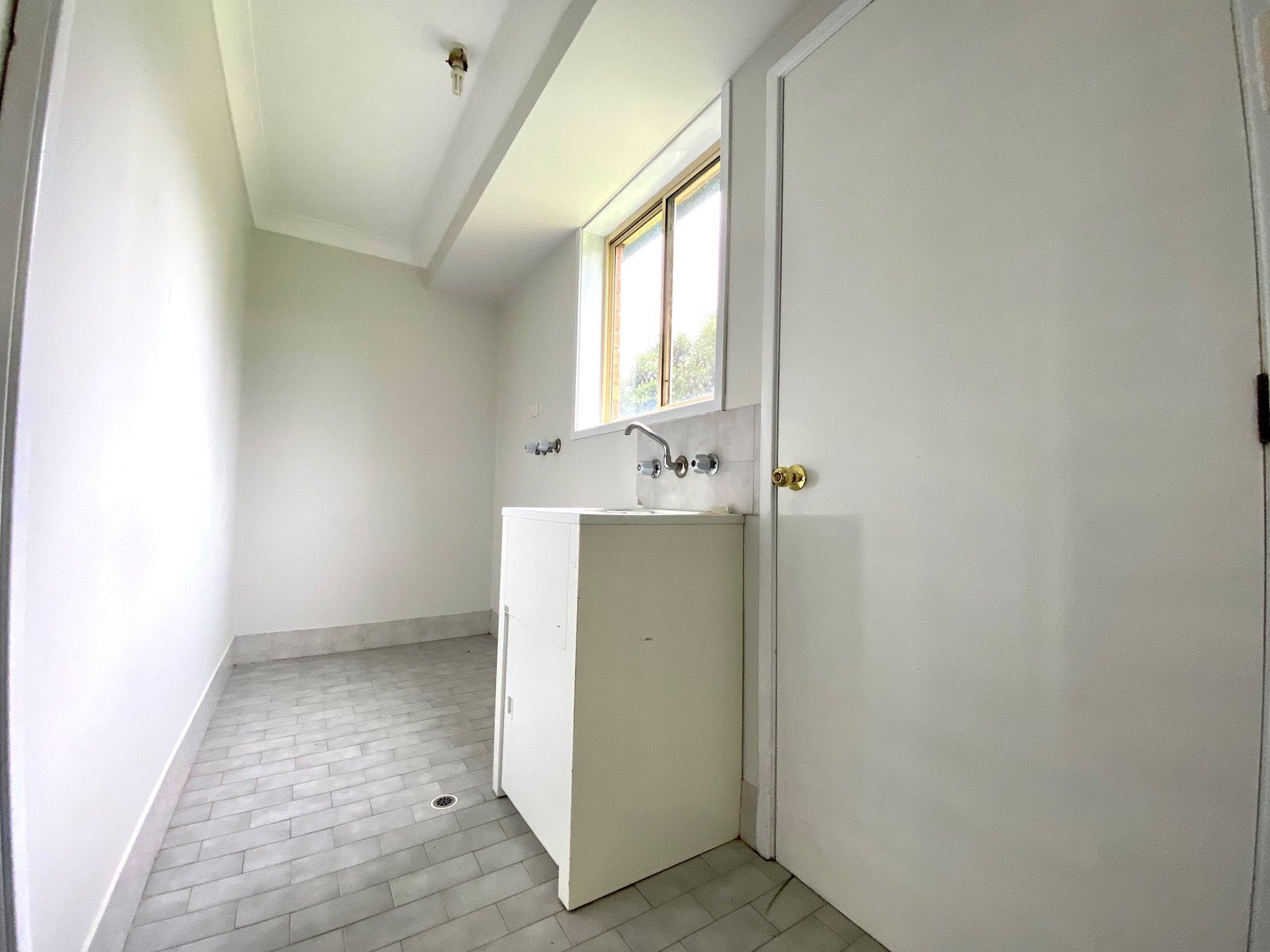 16 Jemmy Place TAMWORTH 7