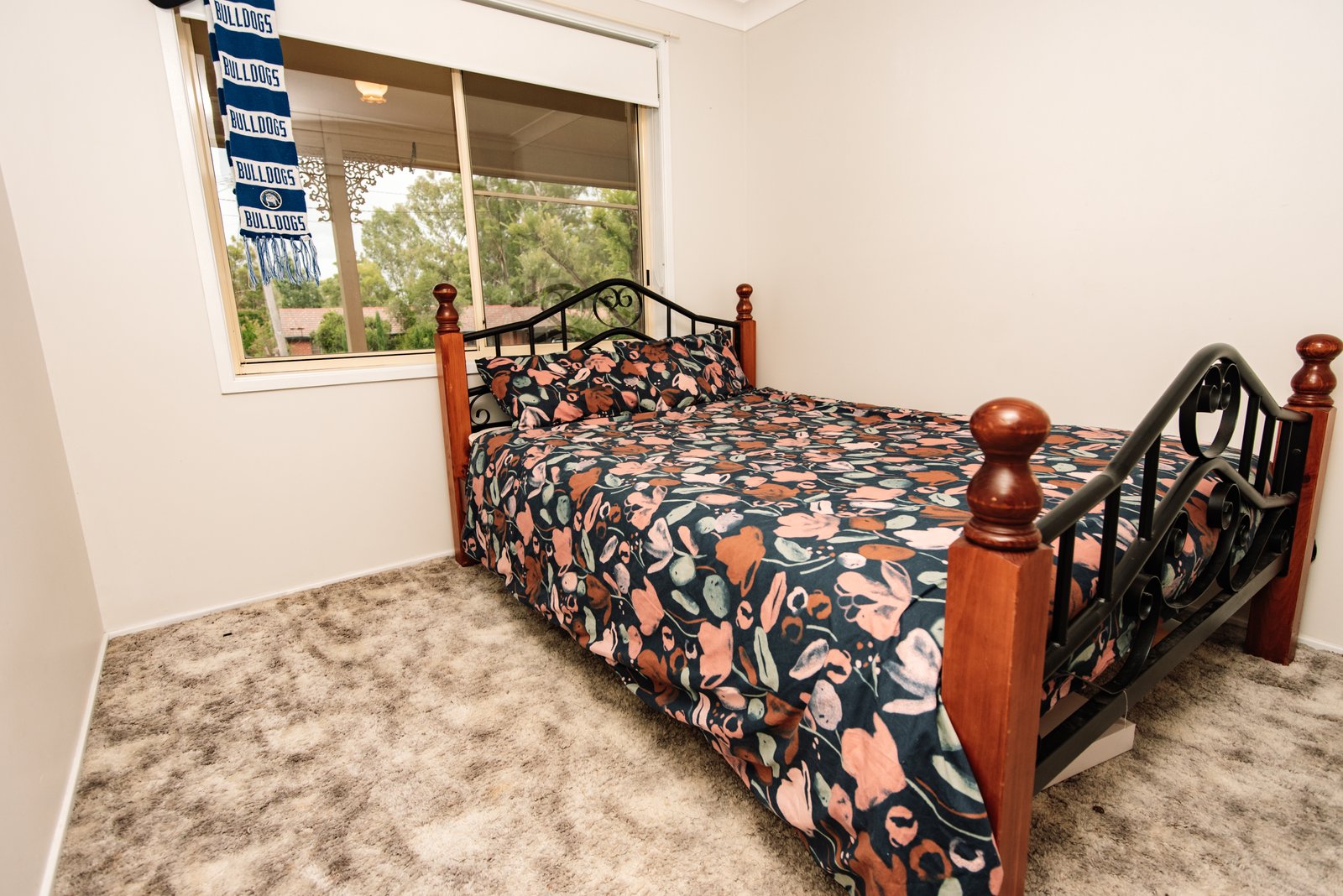 16 Jemmy Place TAMWORTH 9