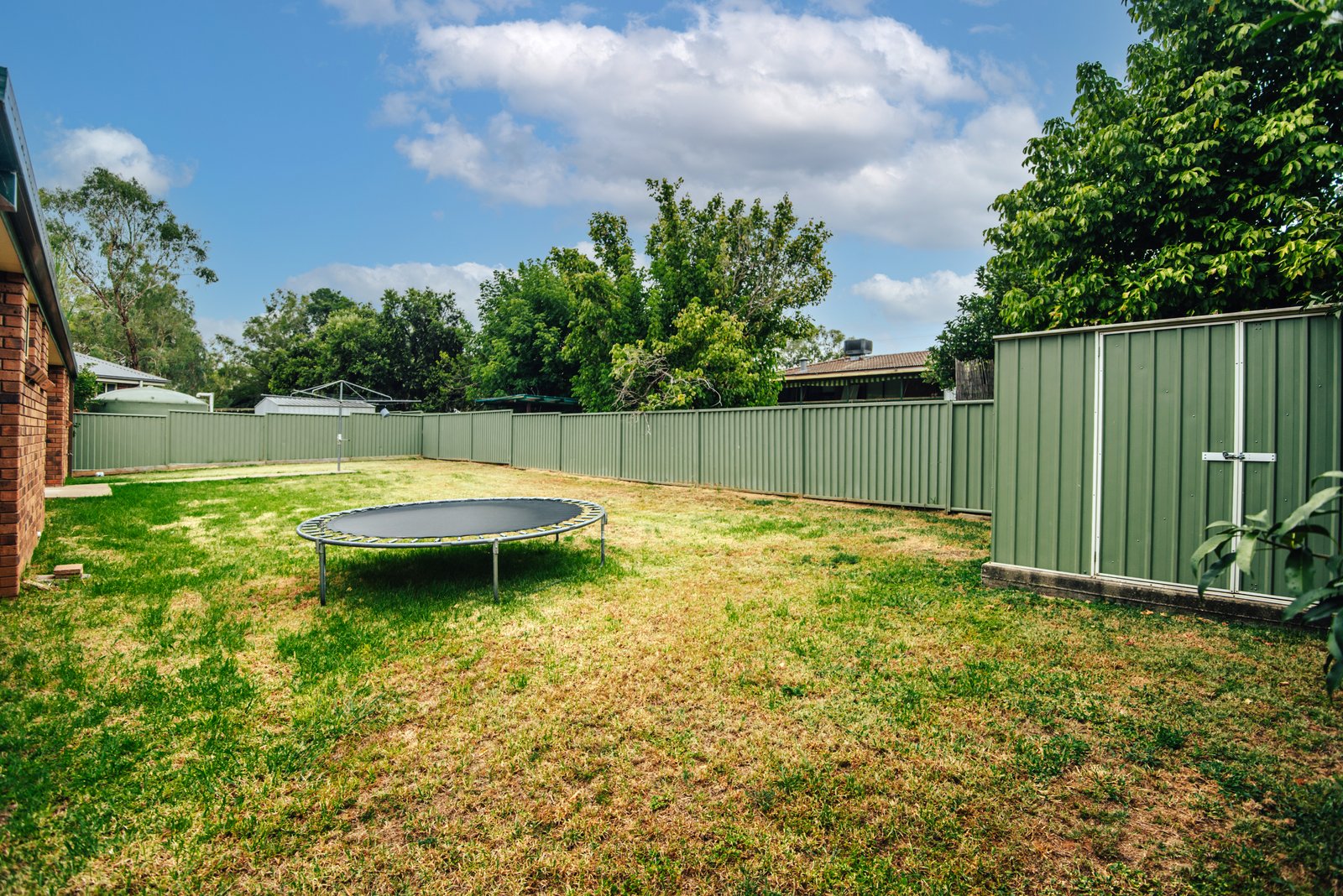 16 Jemmy Place TAMWORTH 13