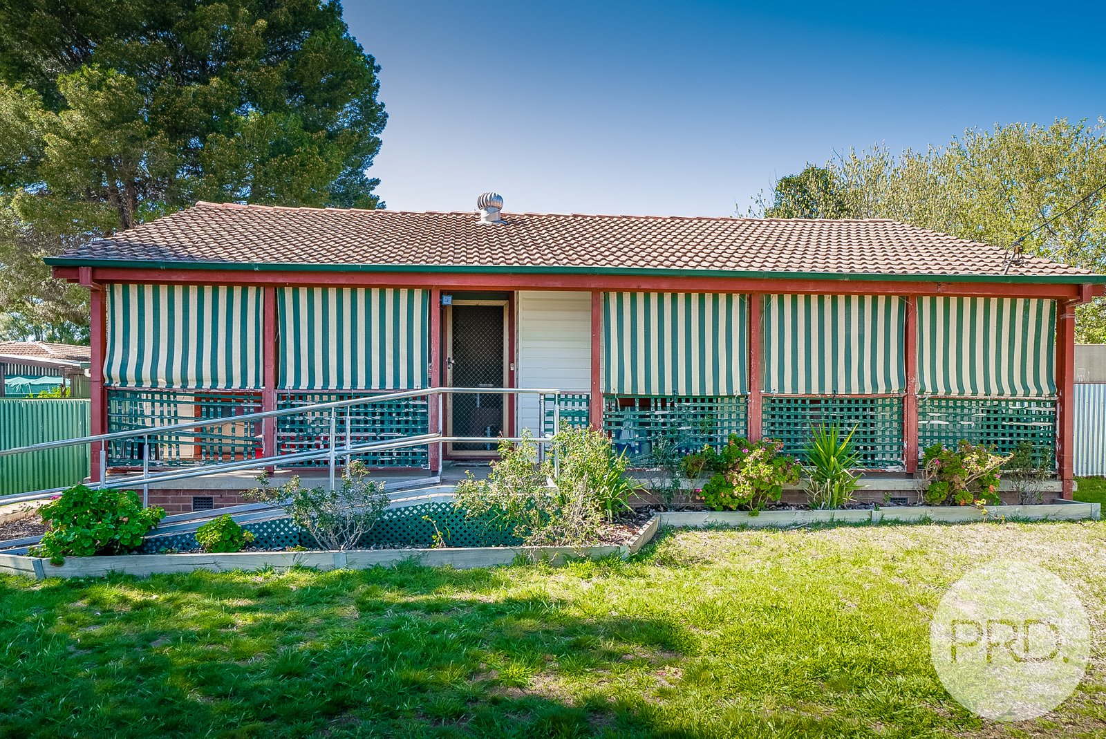 16 Jenkins Street ASHMONT 1