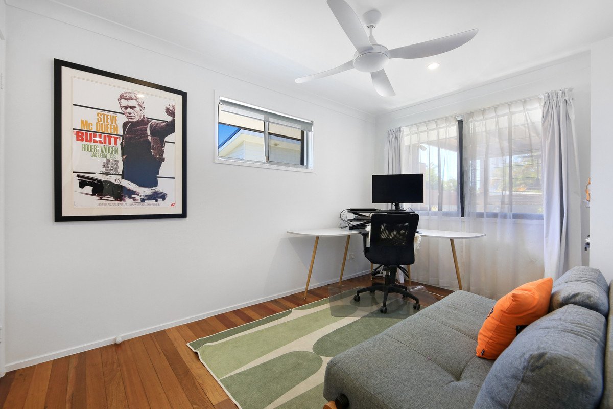16 Joan Street Burleigh Waters 16