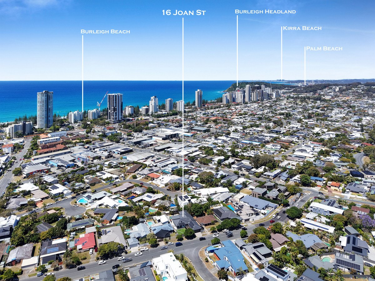 16 Joan Street Burleigh Waters 25