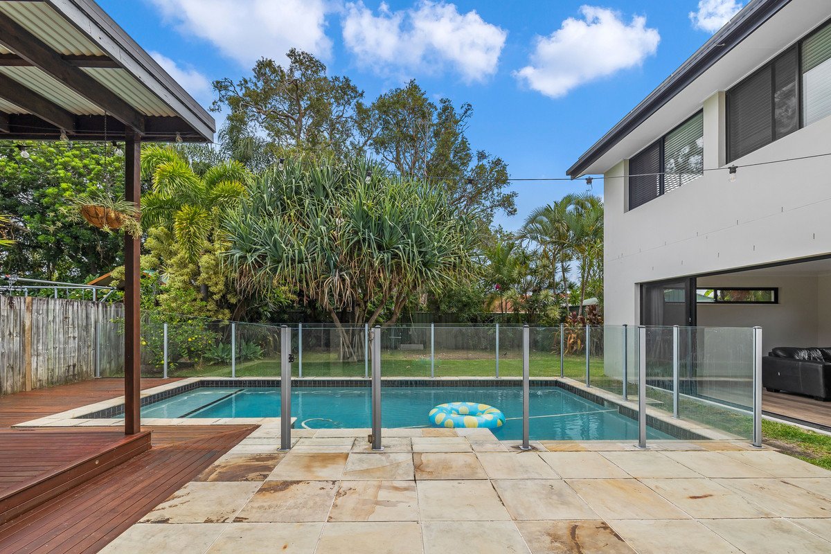 16 Joeith Court Miami 15