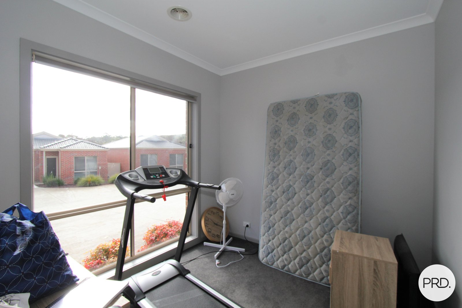 16 Jordy Place BROWN HILL 9