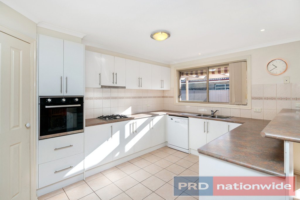 16 Josephine Way SEBASTOPOL 2