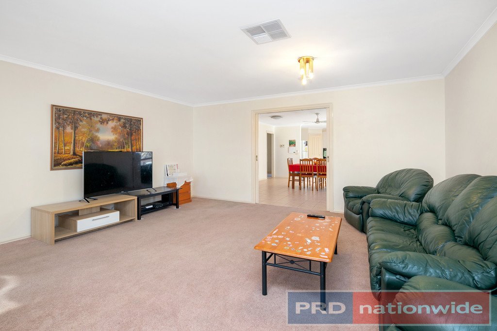 16 Josephine Way SEBASTOPOL 4