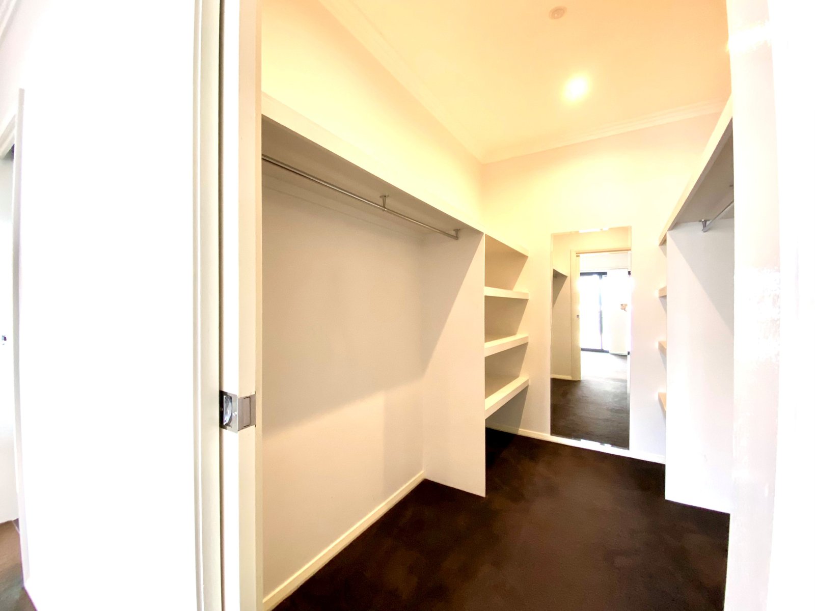 16 Kalinda Place TAMWORTH 11