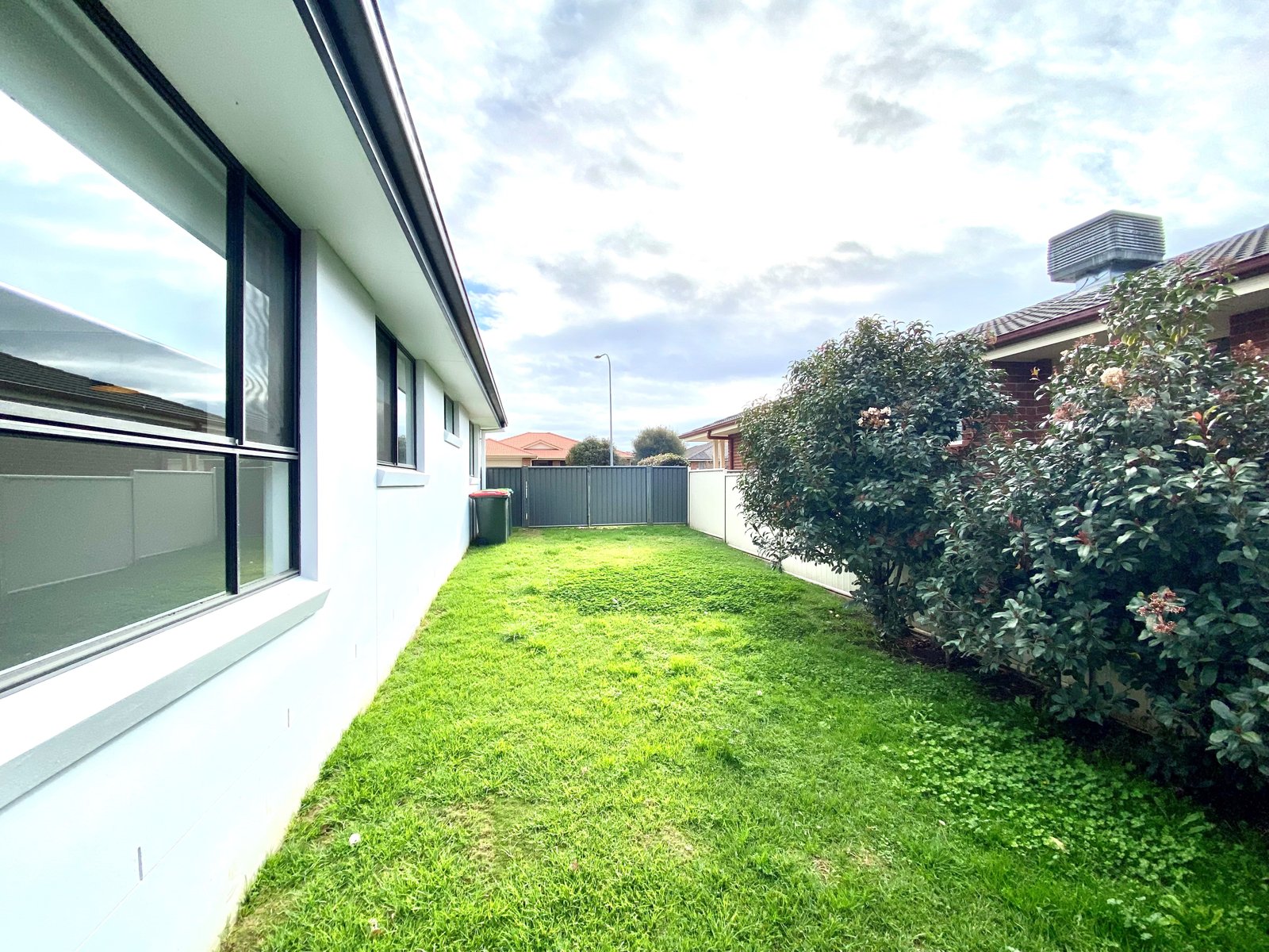 16 Kalinda Place TAMWORTH 25
