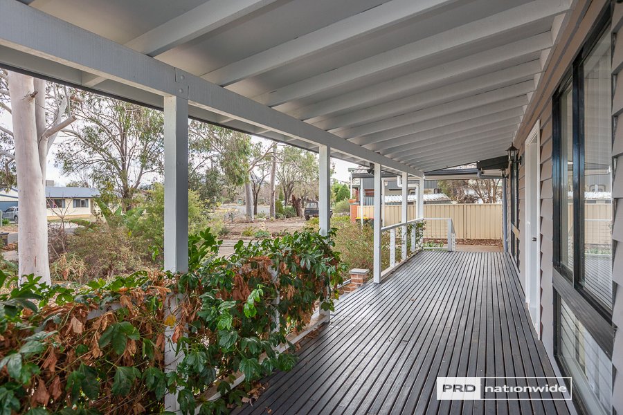 16 Kamilaroi Crescent MANILLA 2