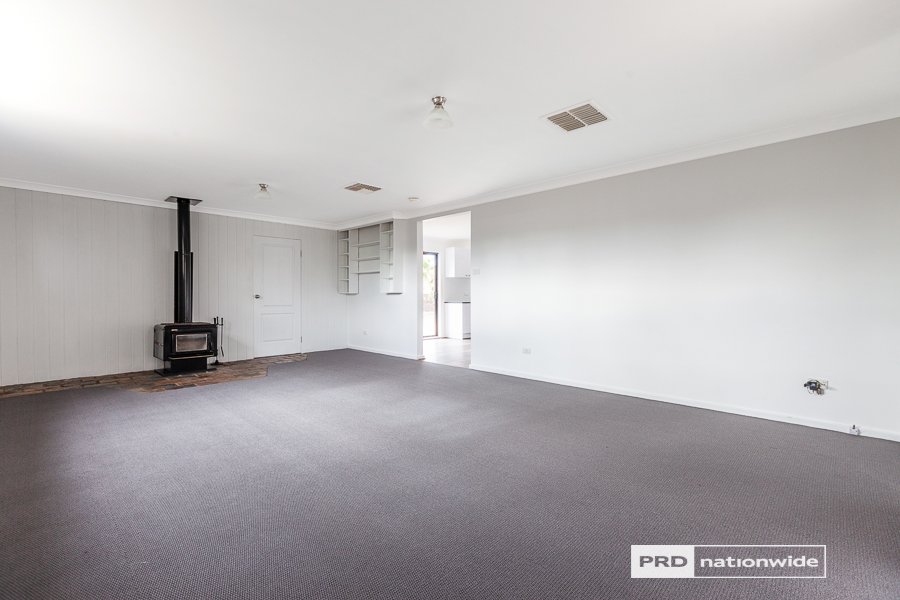 16 Kamilaroi Crescent MANILLA 7