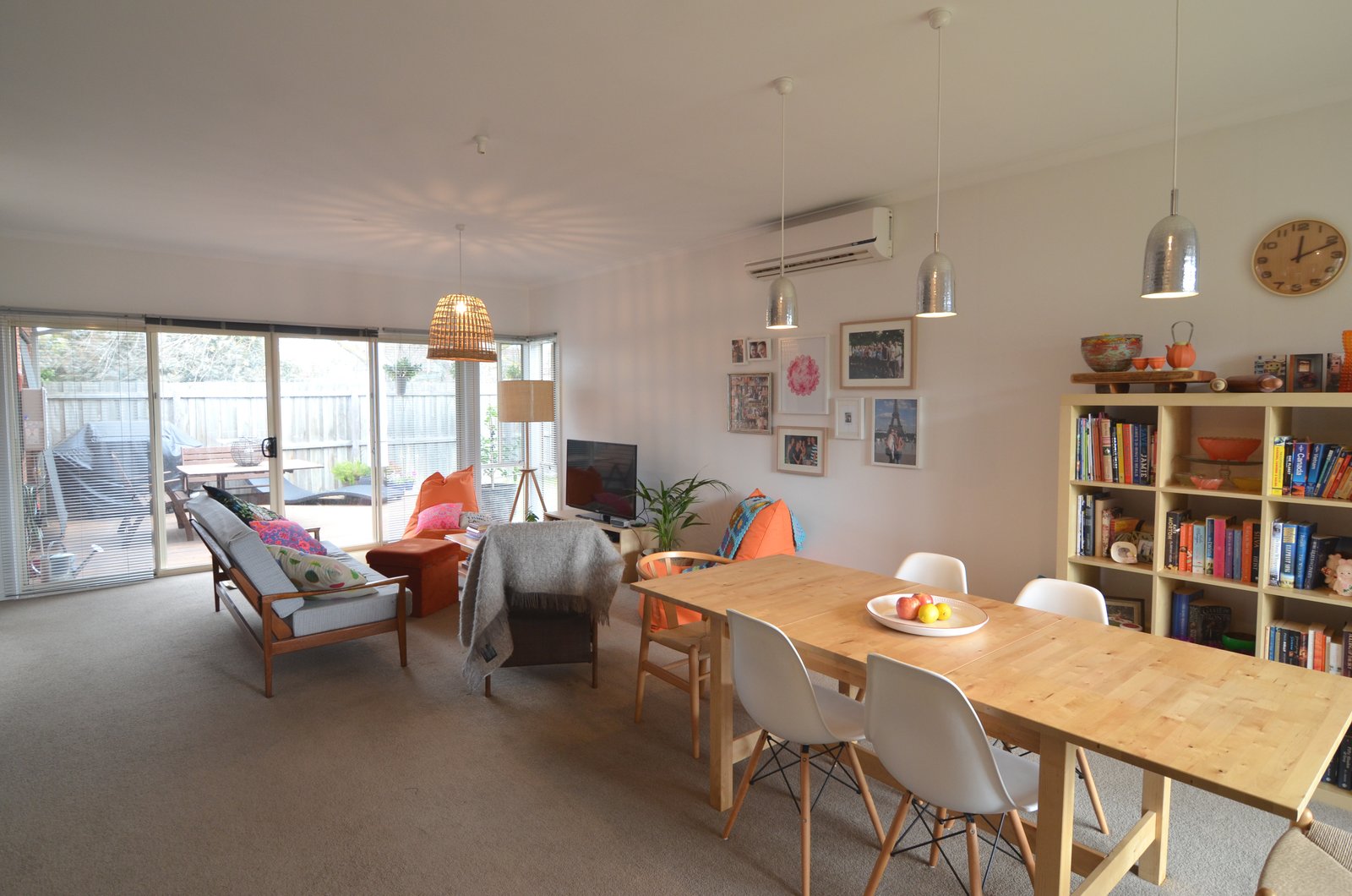 Gallery: 16 Karoomba Avenue