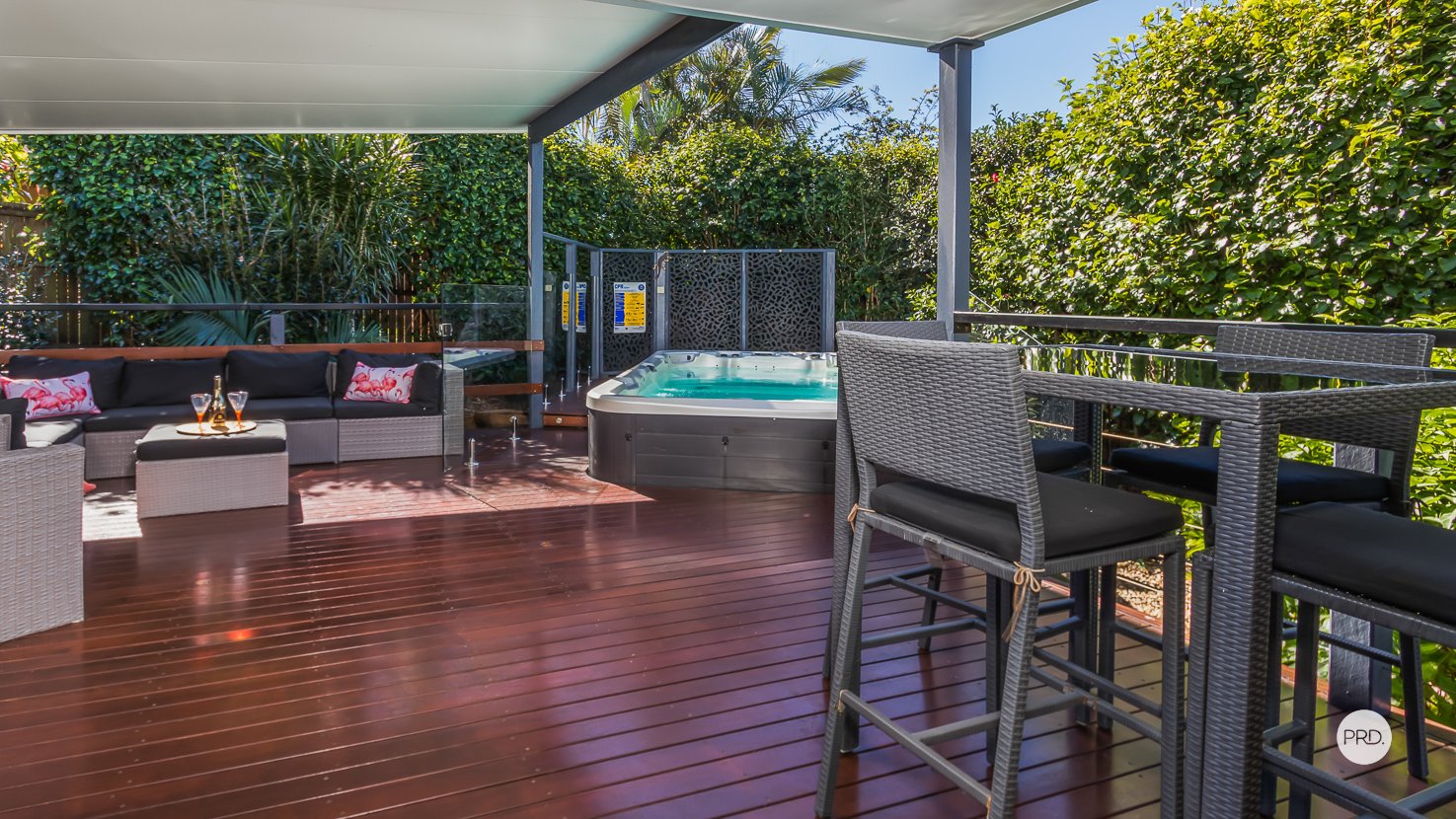 16 KEIRNAN Street REDLAND BAY 4