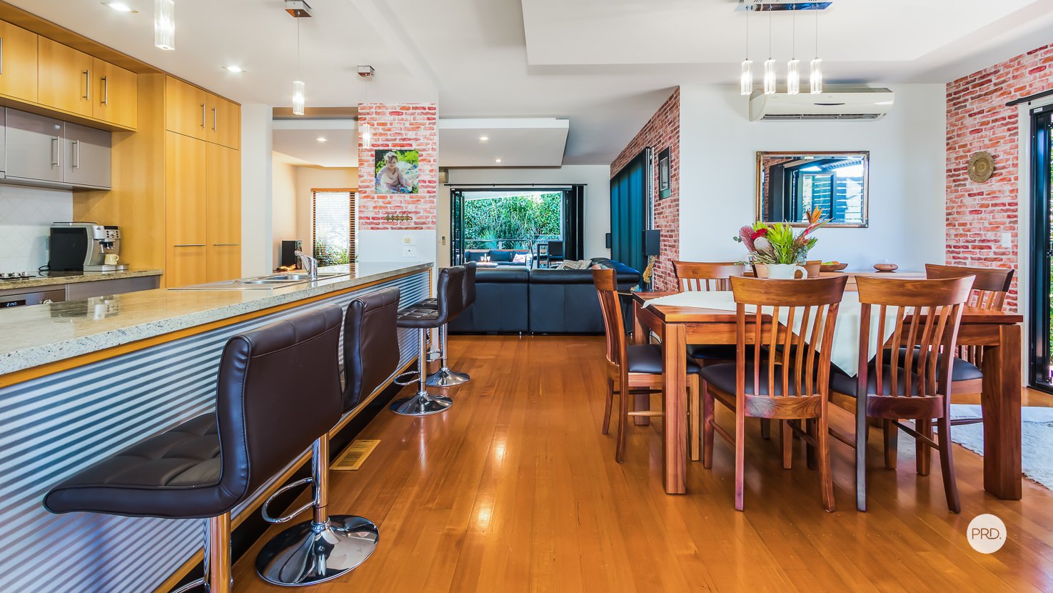 16 KEIRNAN Street REDLAND BAY 13