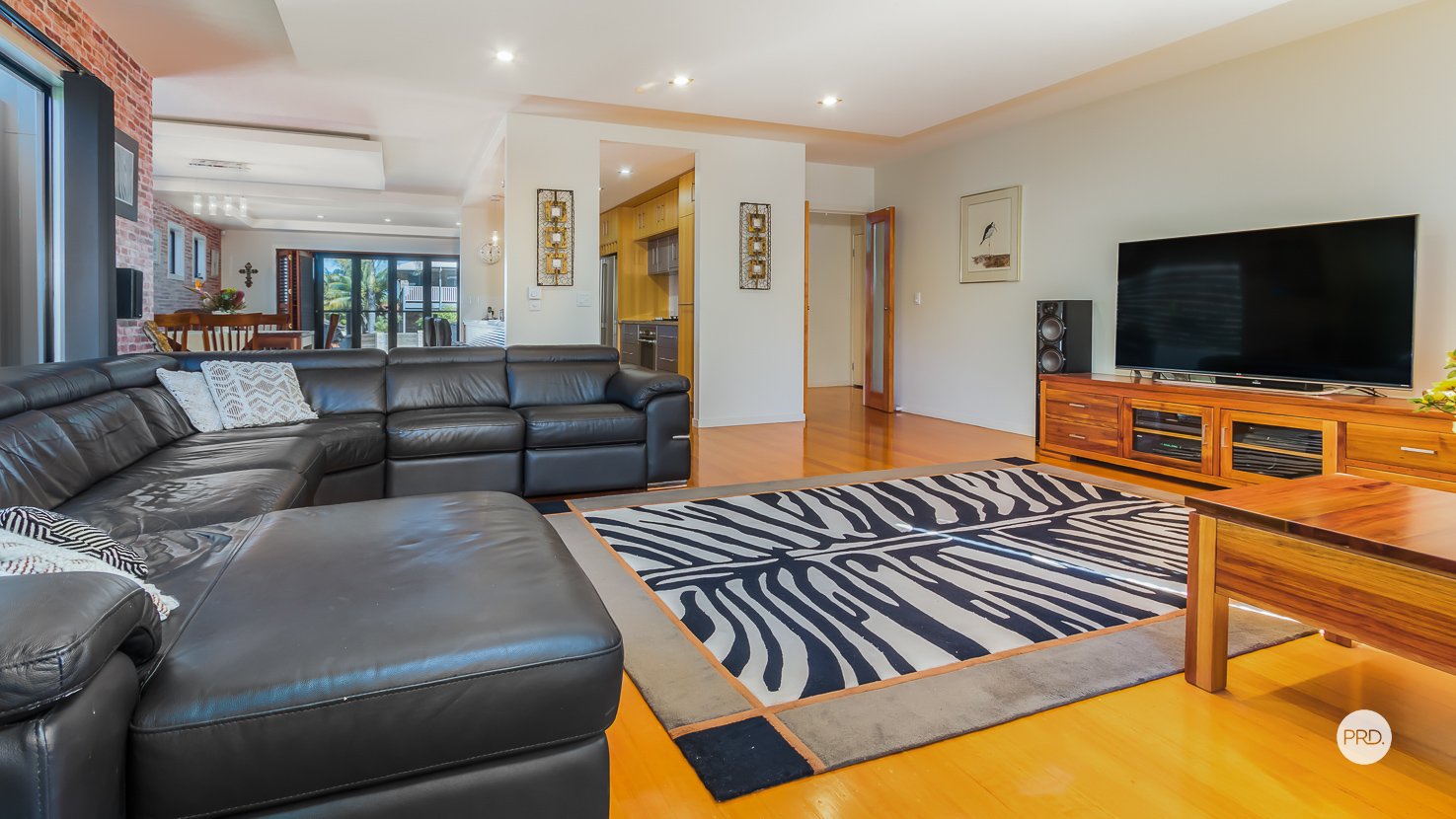 16 KEIRNAN Street REDLAND BAY 22