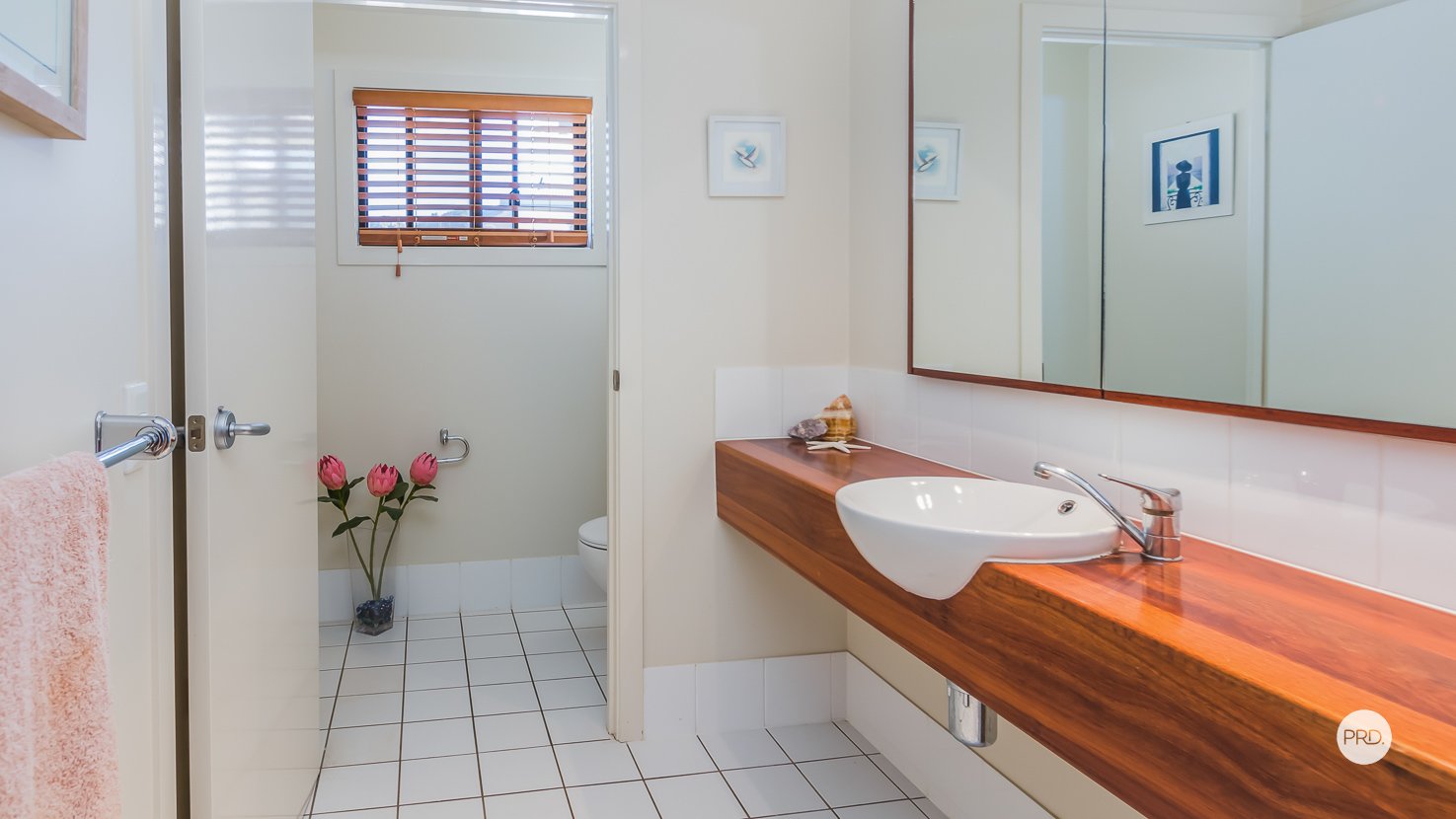 16 KEIRNAN Street REDLAND BAY 30