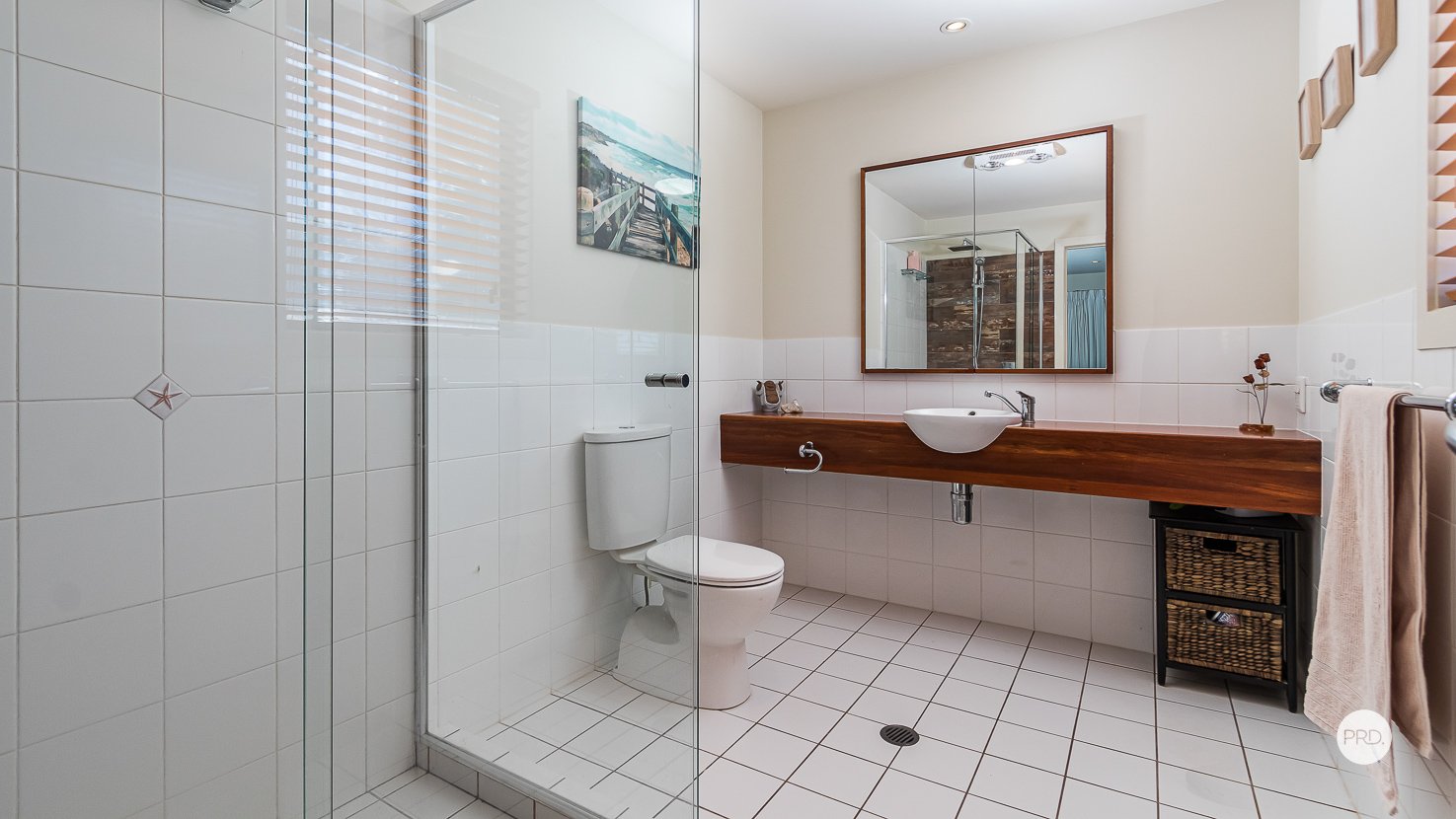 16 KEIRNAN Street REDLAND BAY 35