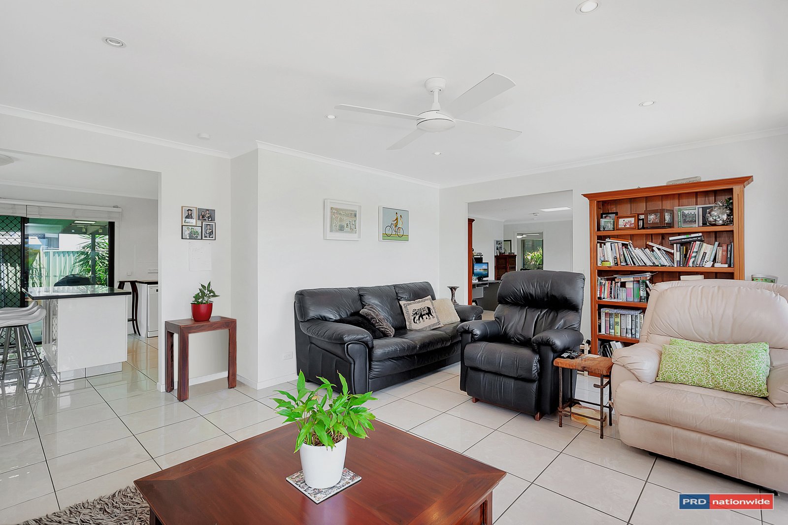 16 Kerria Crescent ASHMORE 2
