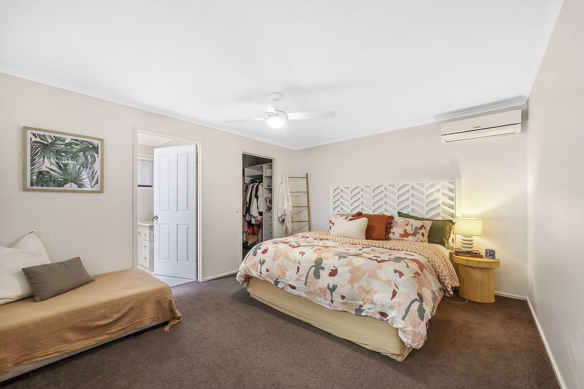 16 Kerria Crescent ASHMORE 11