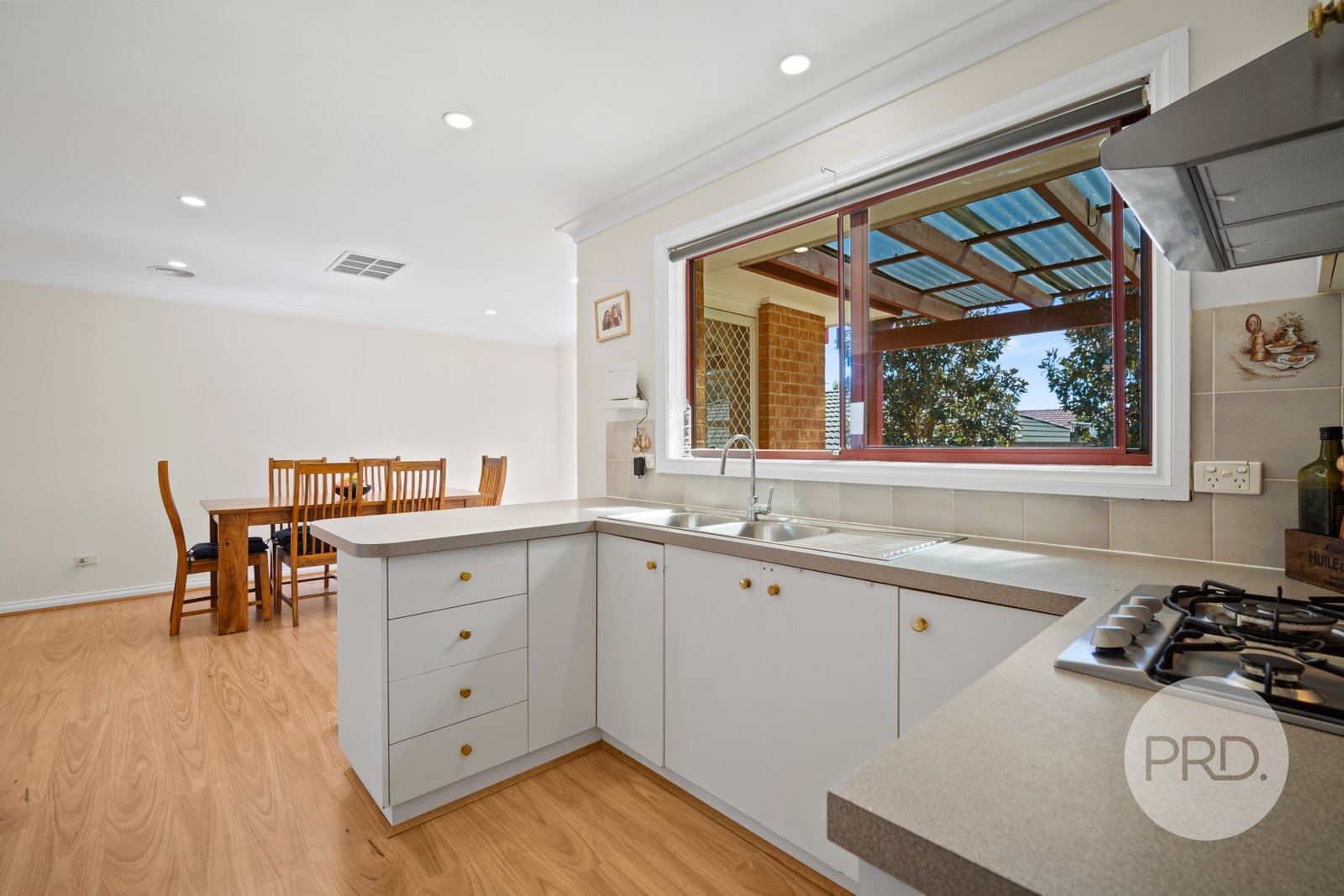 16 Kilpatrick Street KOORINGAL 7