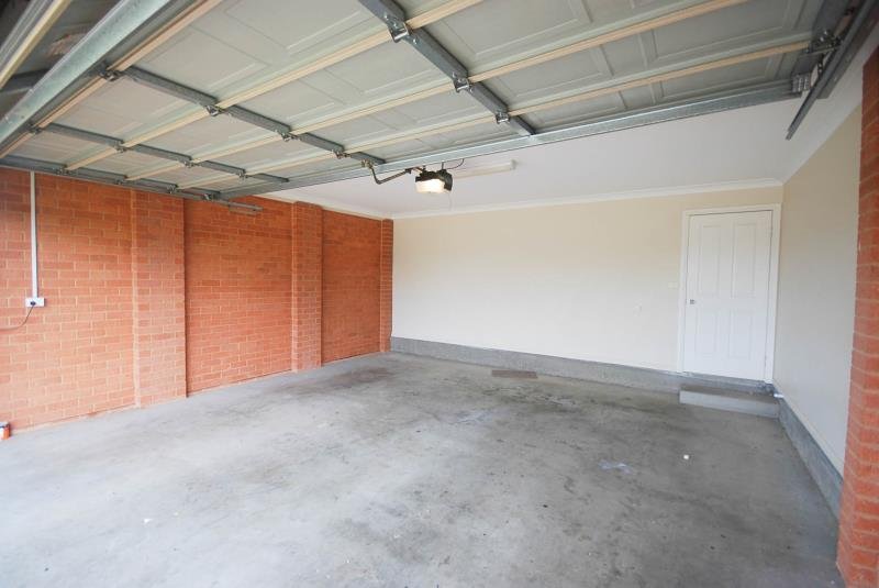 1/6 Kimberley Drive TATTON 8