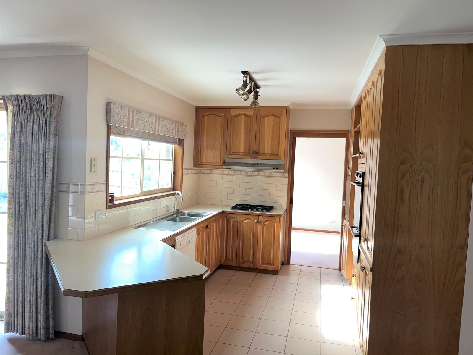 Gallery: 16 Kindale Court