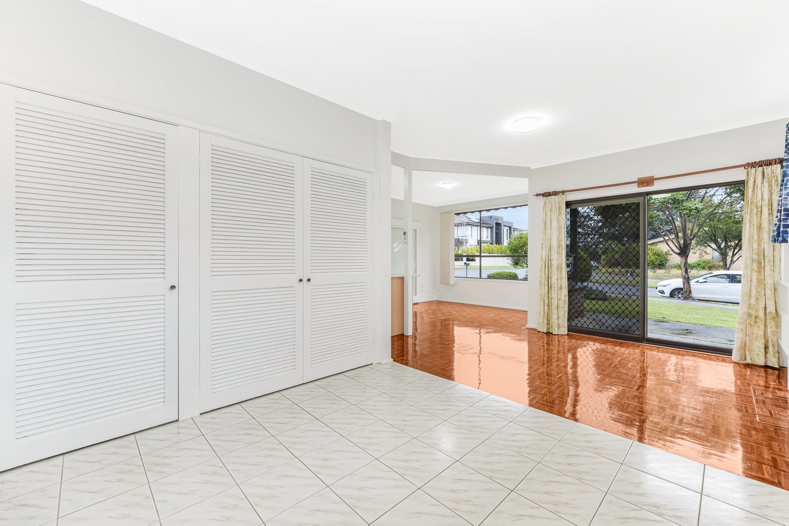 Gallery: 16 Kingswood Avenue