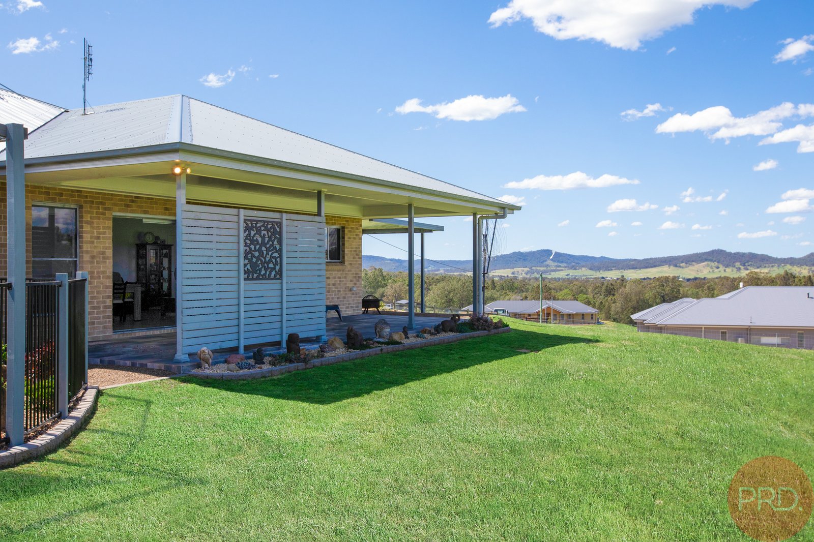 16 Kirkwood Place BRANXTON 14