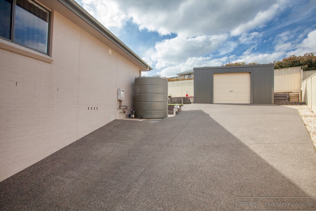 16 Klara Court RUTHERFORD 25