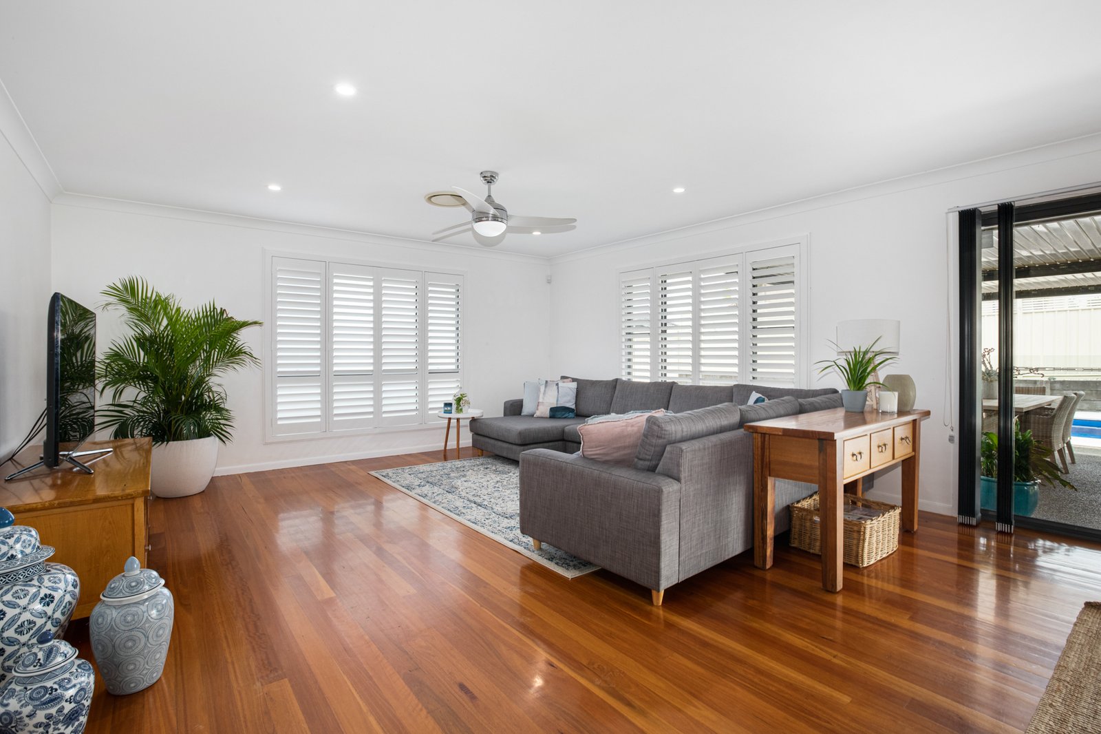16 Klara Court RUTHERFORD 8