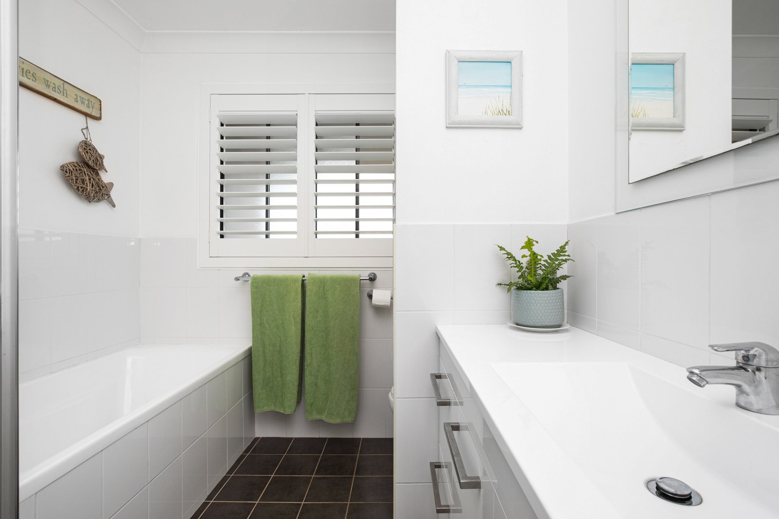 16 Klara Court RUTHERFORD 18