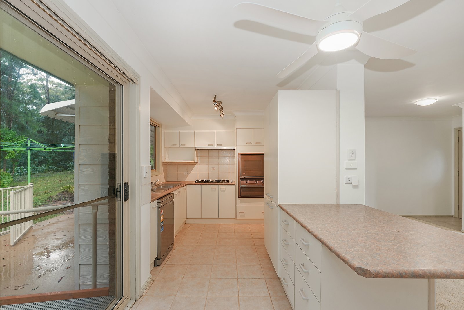 16 Kurnai Close WEST HAVEN 7