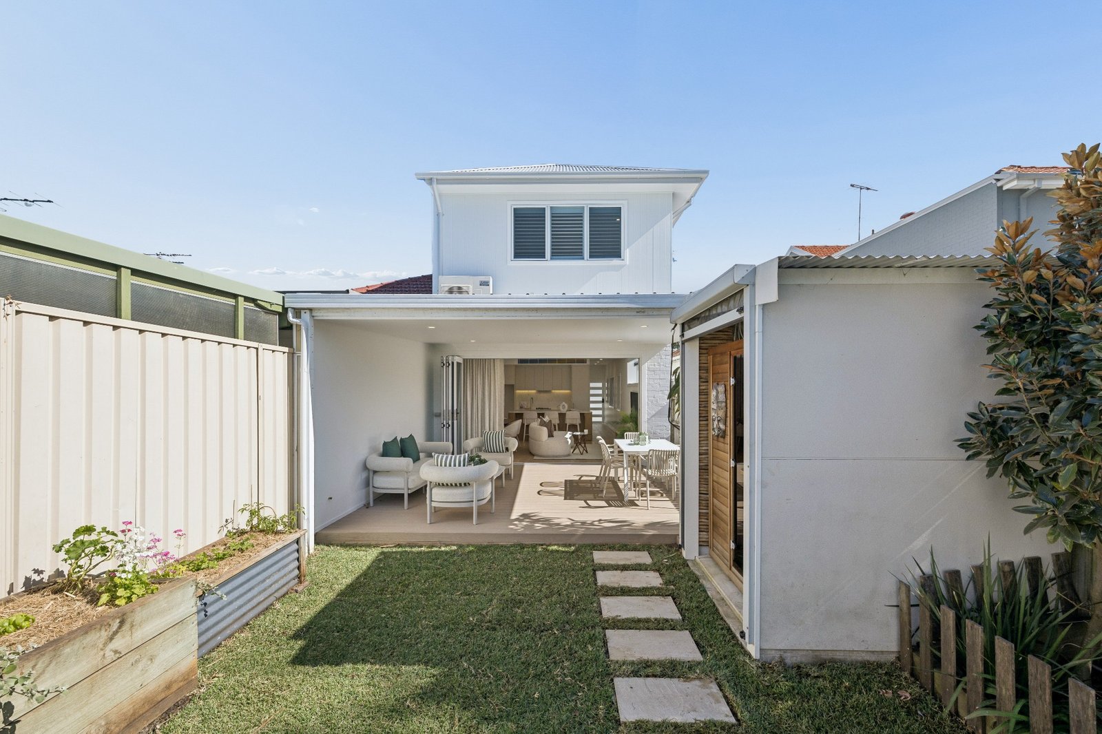16 Kurnell Street BOTANY 6
