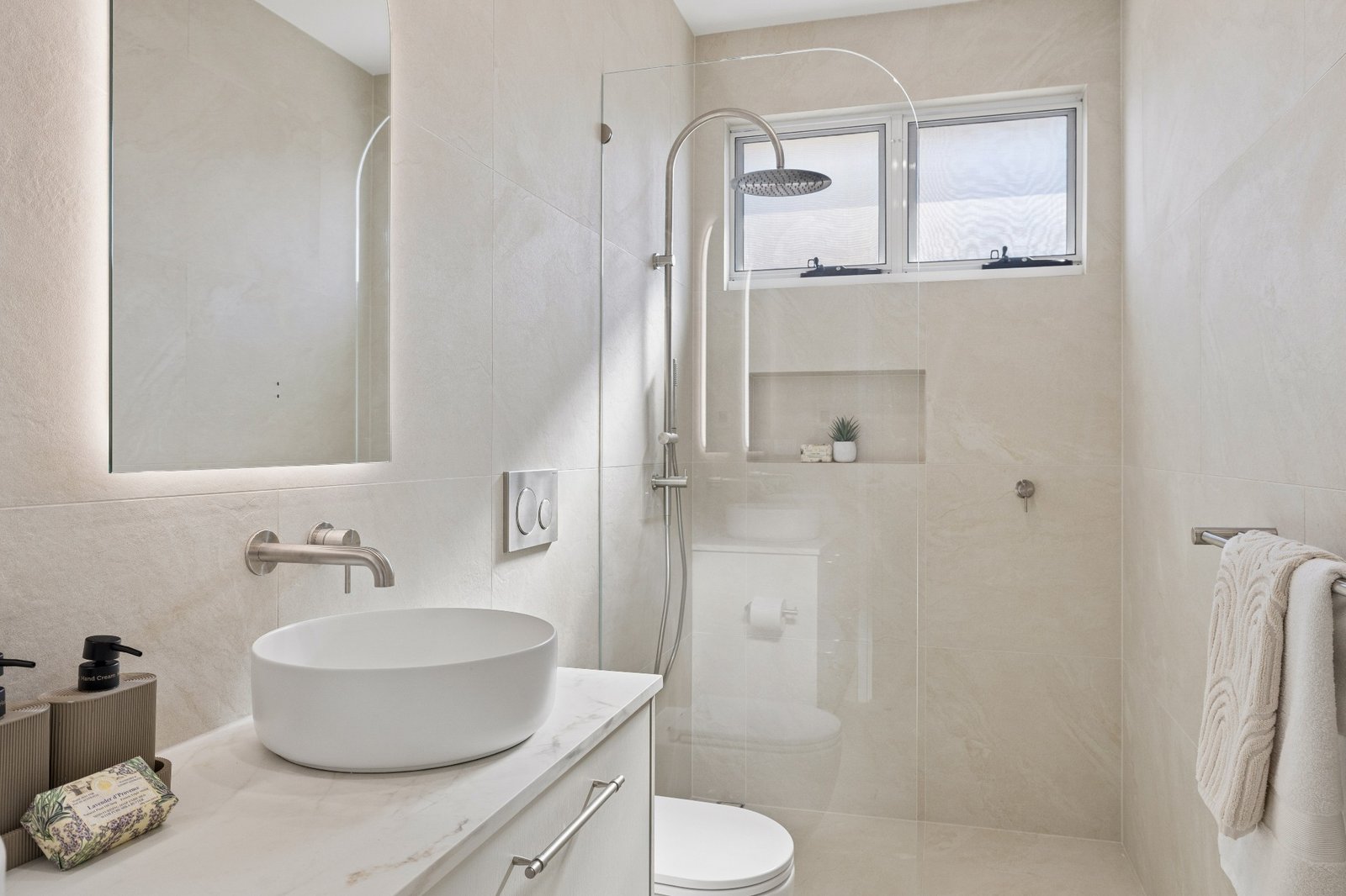 16 Kurnell Street BOTANY 24