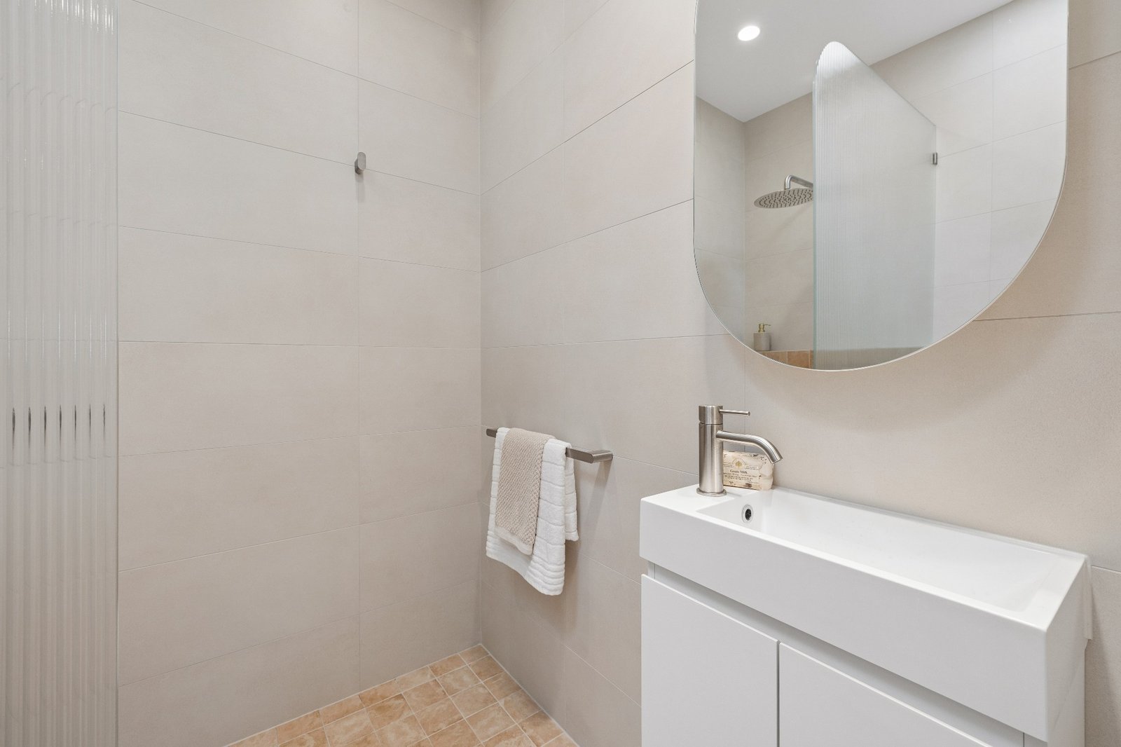 16 Kurnell Street BOTANY 28