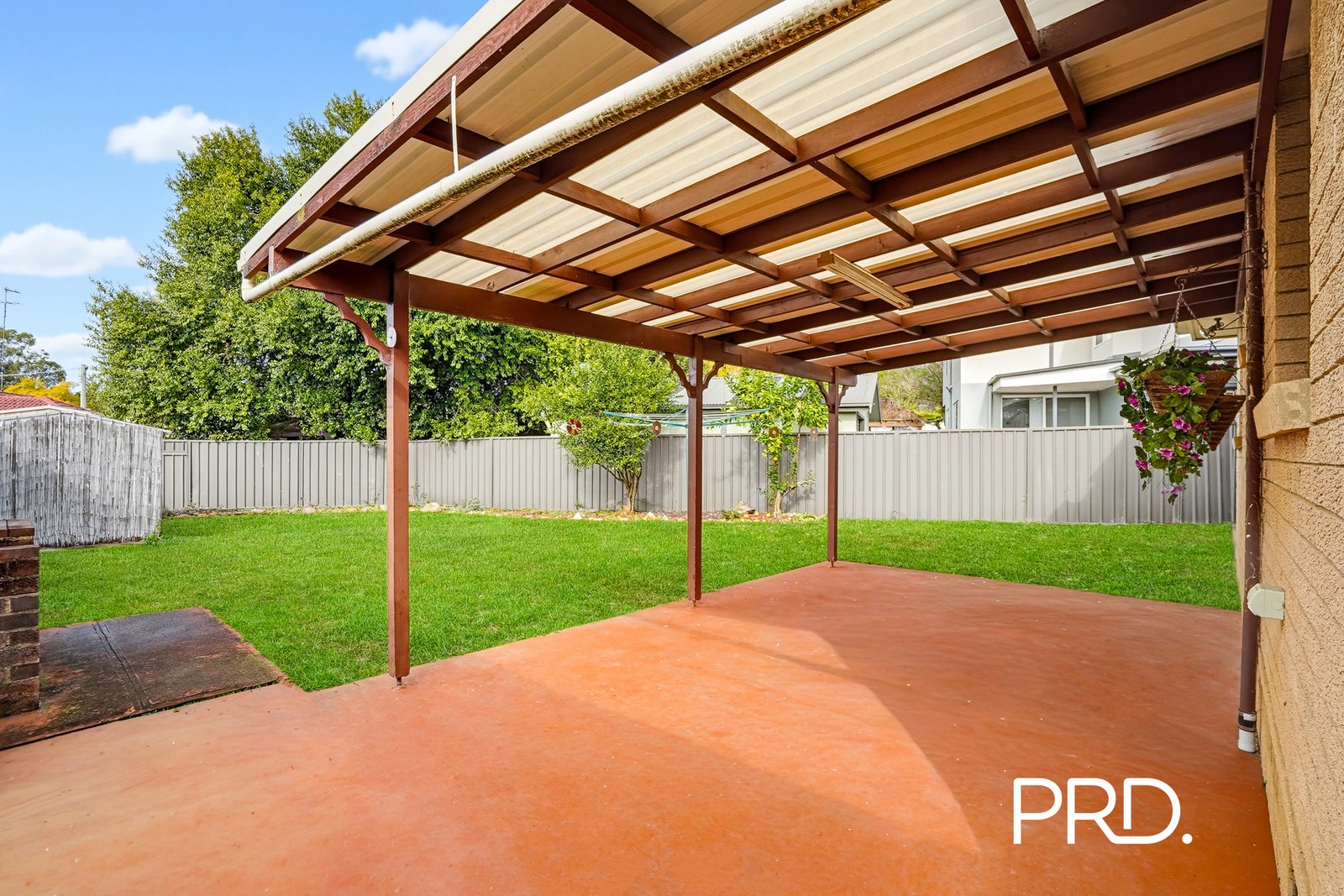 16 Kyre Cres  Emu Plains 8