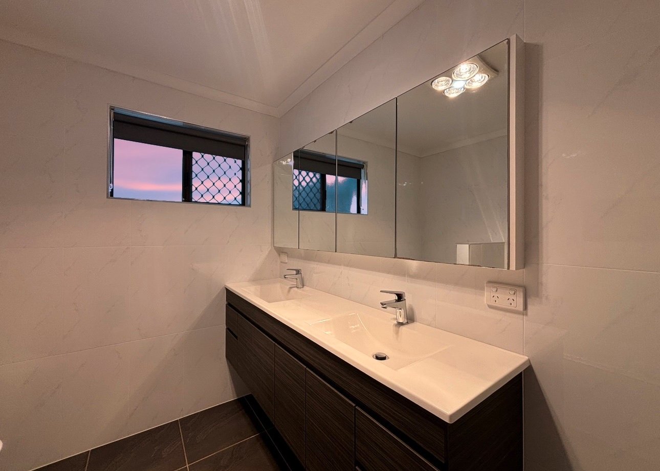 16 Lachlan Street MOUNT PLEASANT 3