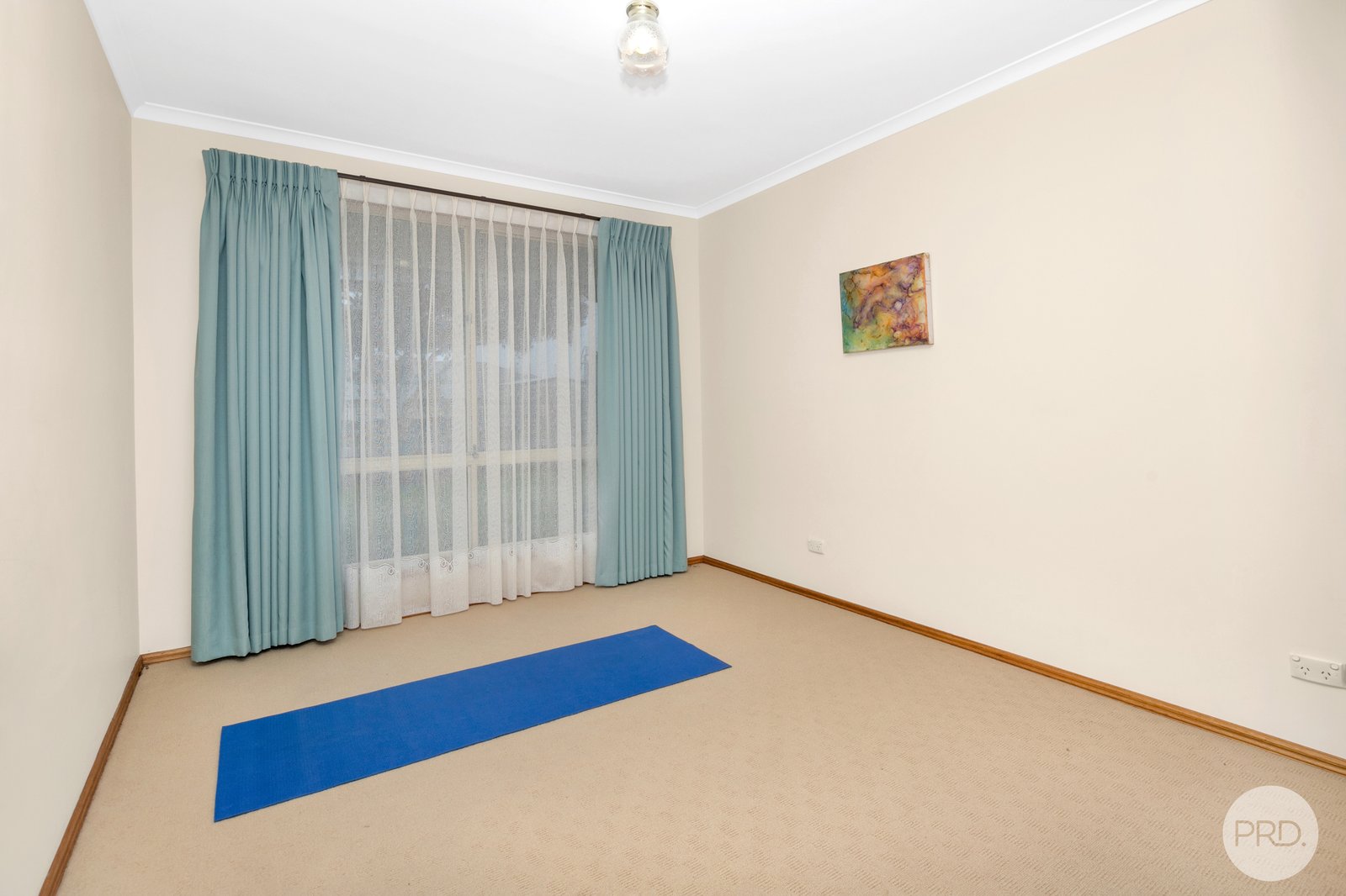 1/6 Lake Street WENDOUREE 8