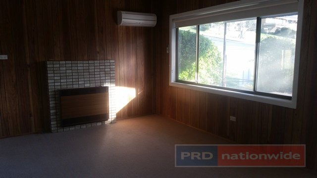 16 Lambie Street TUMUT 4