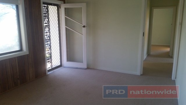 16 Lambie Street TUMUT 6