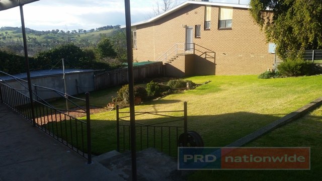 16 Lambie Street TUMUT 7