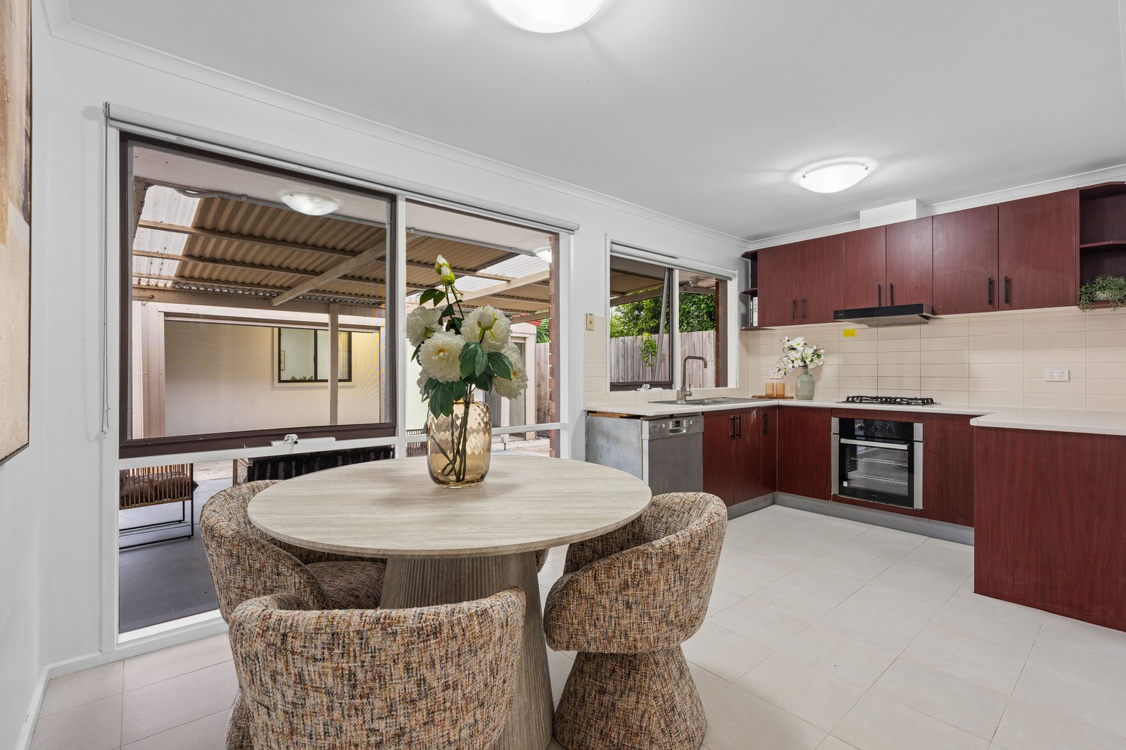 Gallery: 16 Lamina Avenue