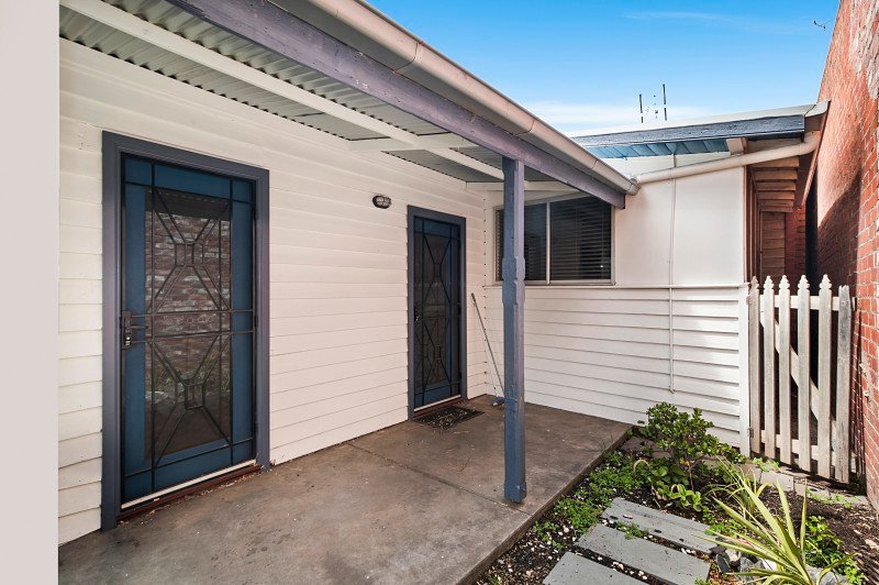 16 Larritt Street BENDIGO 7