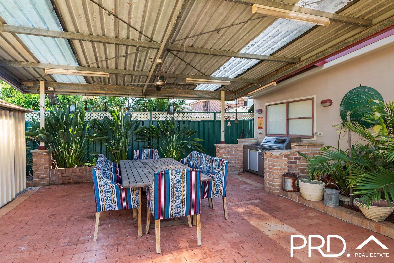 16 Laundess Avenue PANANIA 10