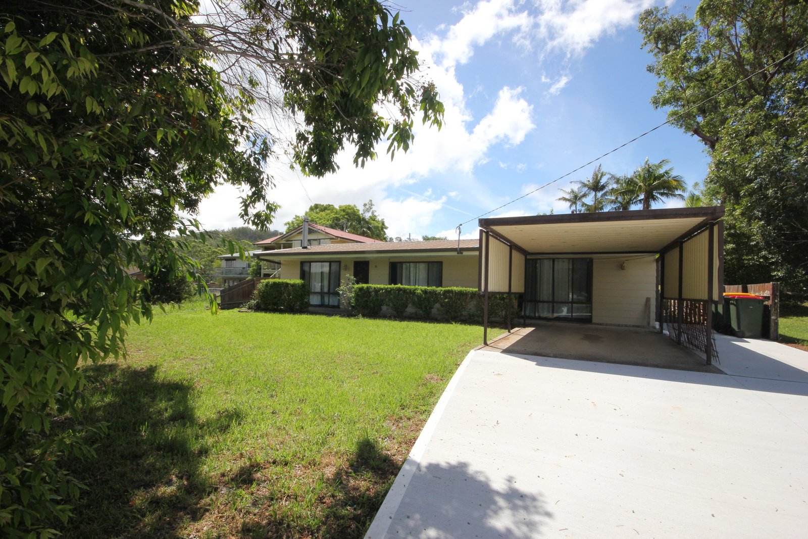 16 Laurel Street KENDALL 1